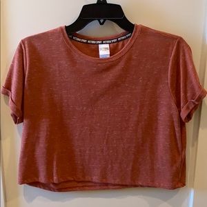 Victoria Sport Crop Tee